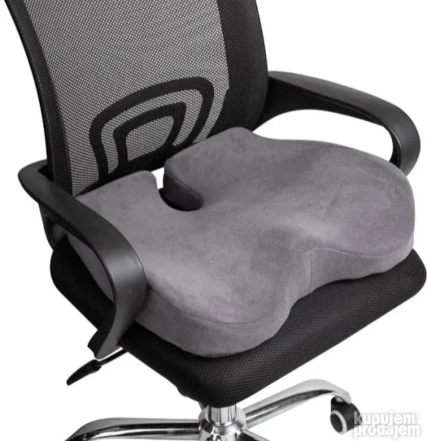 D56FE127-2A59-4841-8068-1681CD175F3C